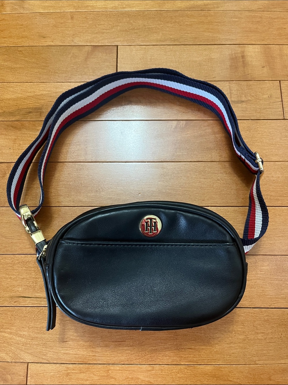Like New Tommy Hilfiger Black Leather Belt Bag (Bumbag/ Fanny pack)